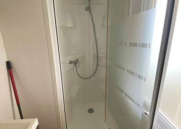 مكان تخييم Mobile A *